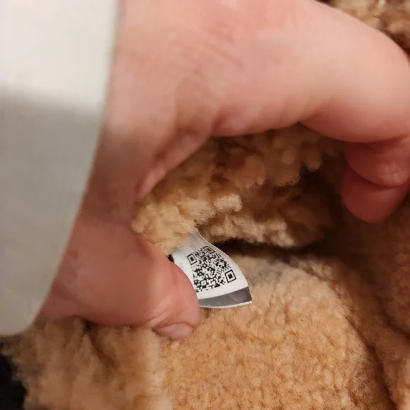 UGG Brown And Black Two Toned  Winter & R - Picture 8 of 12